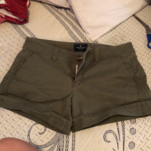 Olive green AE Shorts - Picture 1 of 4